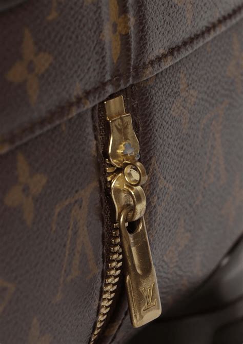 louis vuitton monogram zephyr 70|LOUIS VUITTON Monogram Zephyr 70 1248033 .